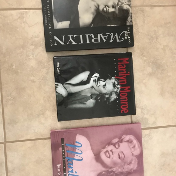 Marilyn Monroe - Picture 1 of 4